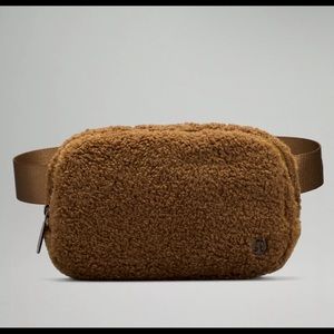 NWT Lululemon Fleece Everywhere Belt Bag Burnt Caramel